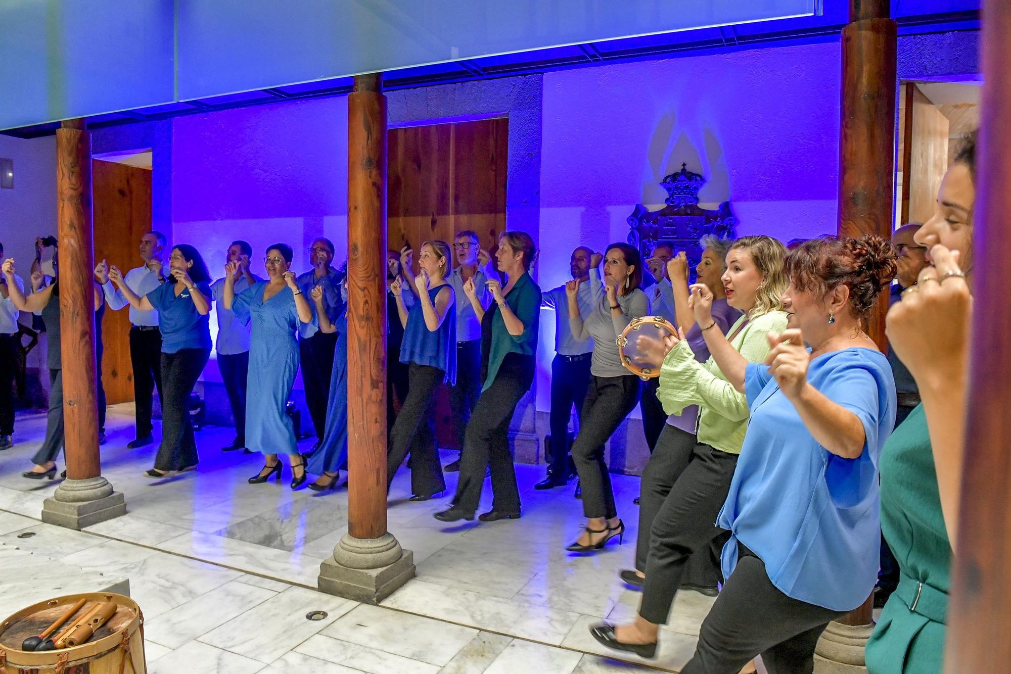 Un momento del concierto en el patio de las casas consistoriales de Las Palmas de Gran Canaria